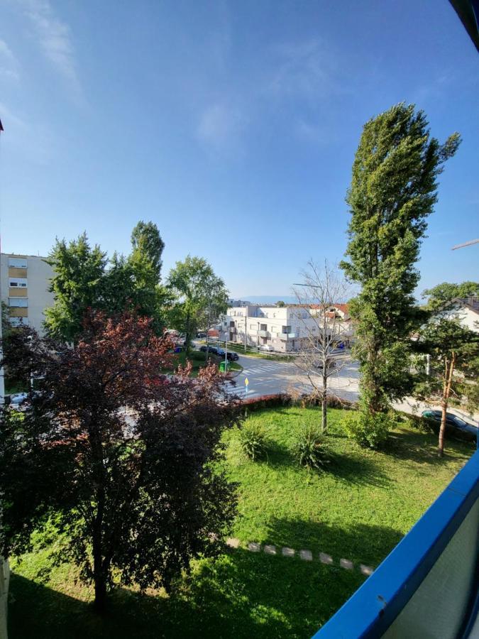 Dolly Apartment Airport Velika Gorica Exterior photo
